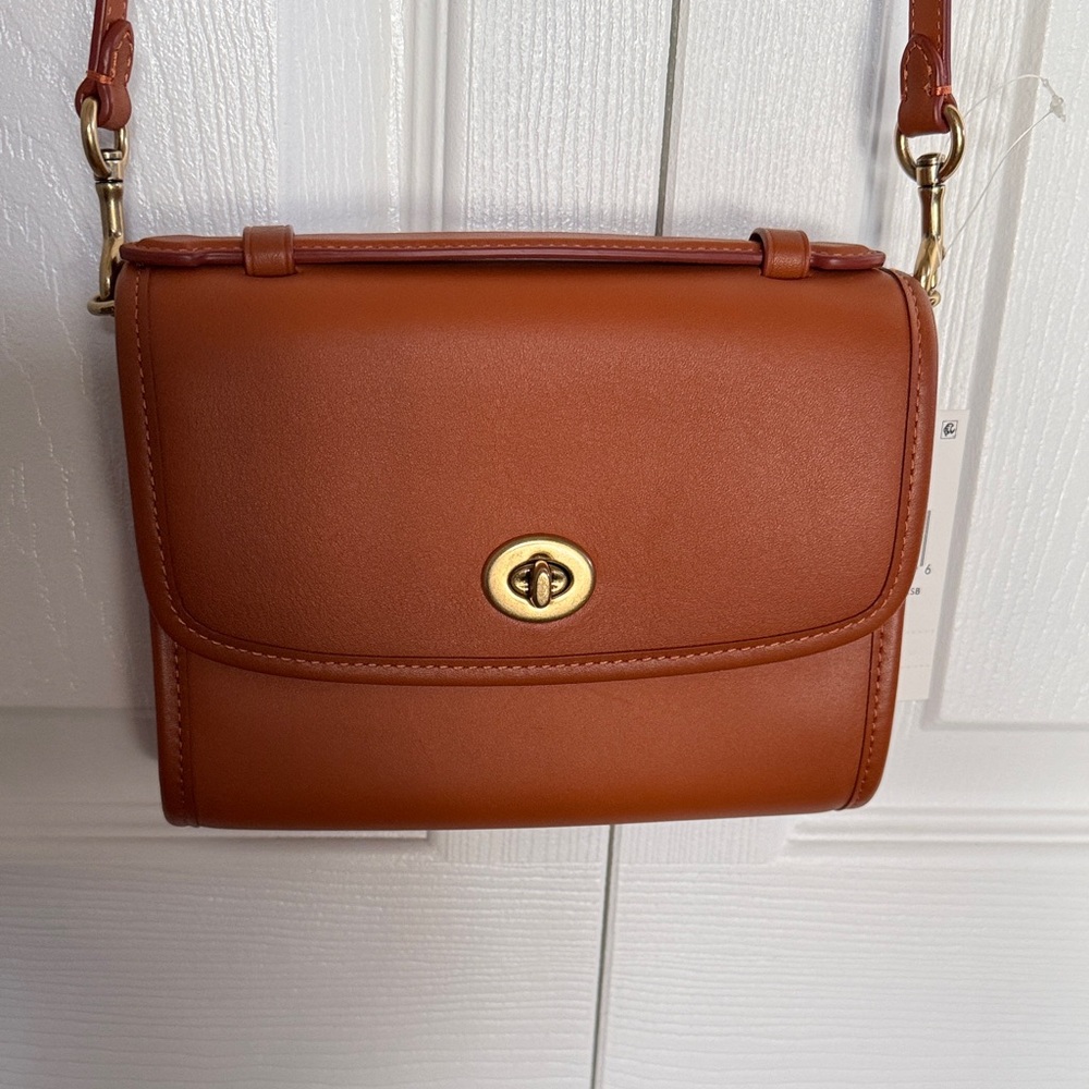 NWT Coach Kip Turnlock Crossbody